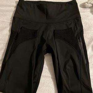 Nicole miller sport leggings
